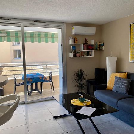 Studio 127, Vue Mer Et Piscine, Port Santa Lucia Saint-Raphaël Exteriör bild