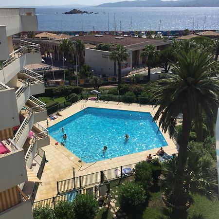 Studio 127, Vue Mer Et Piscine, Port Santa Lucia Saint-Raphaël Exteriör bild